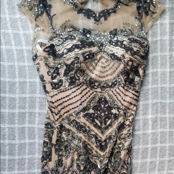 Sherri Hill Gold and Black Embellished Gown - Picture 6 of 8